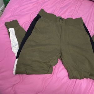 Nike joggers